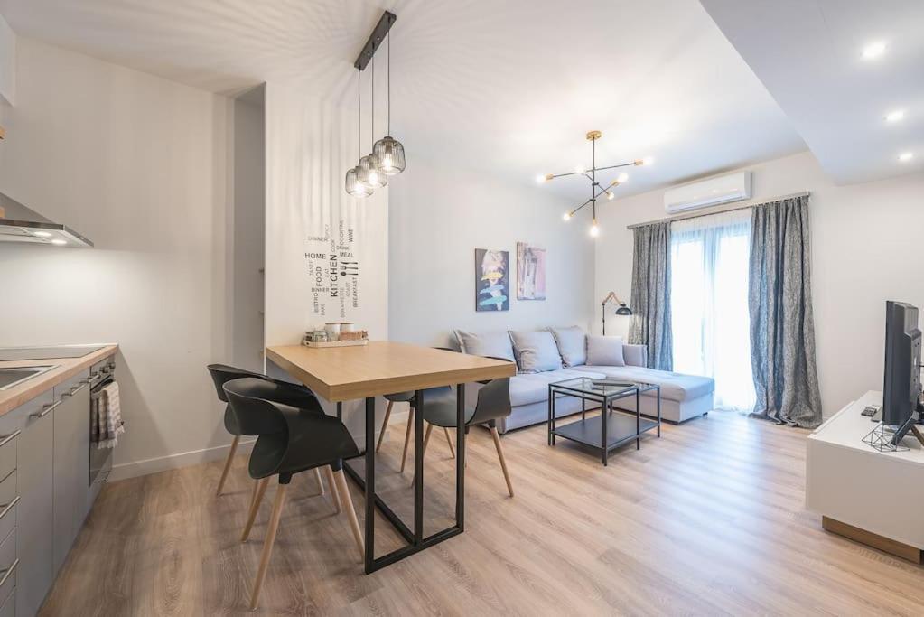 Superior αpartment * Athen